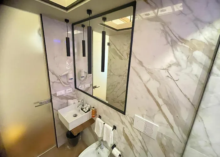 Z-archsuites Urbs Gasthuis 4*